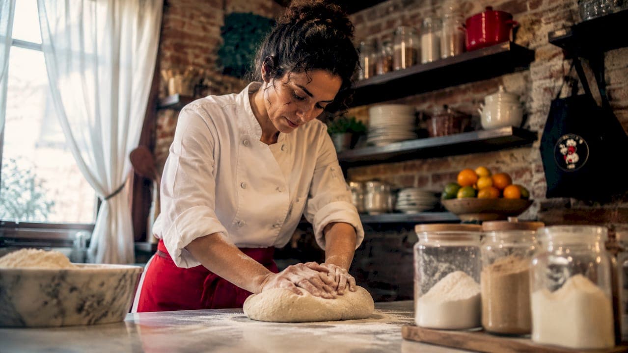 What makes pizza dough additive free: a 2026 guide