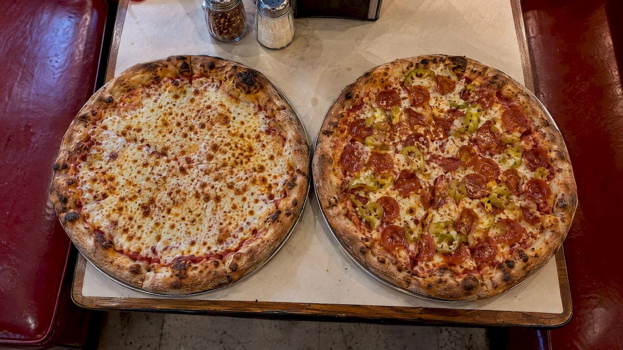 Pizza Extras: Your Crust Decides Extra Cheese or Toppings